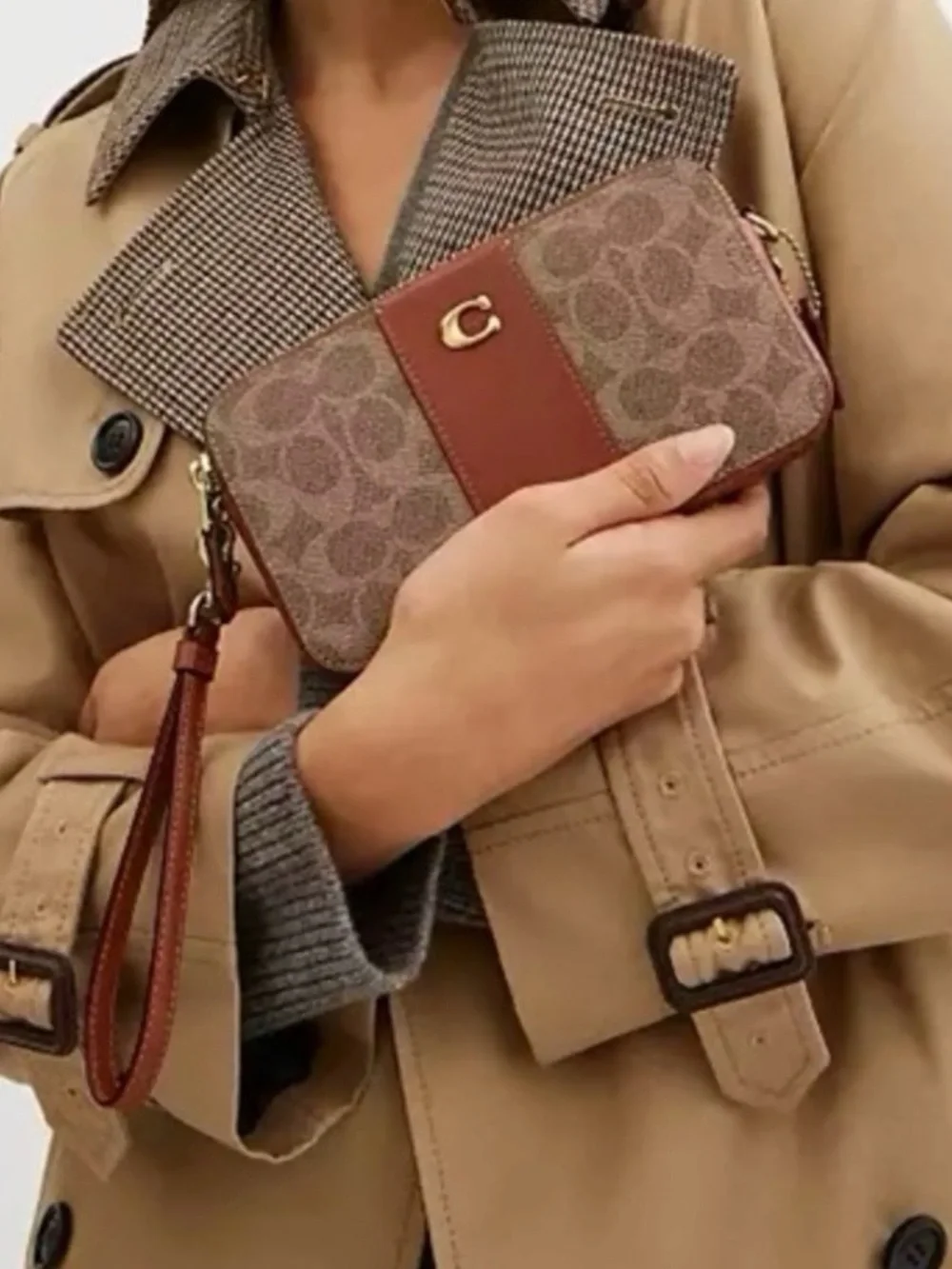 Coach Kira Signature crossbody RETAIL 250